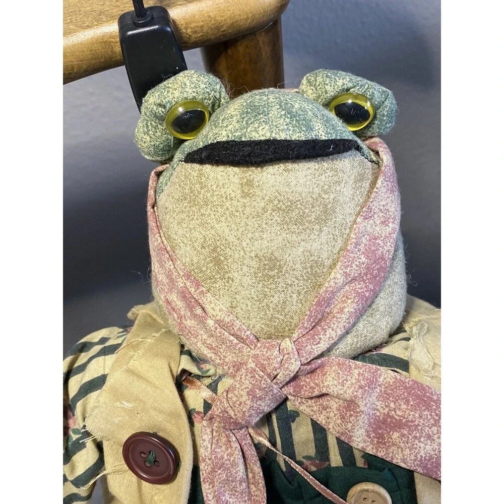 N/A vintage frog
